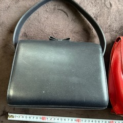 差し上げます。女性物　ハンドバッグの画像