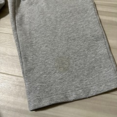 adidasの画像