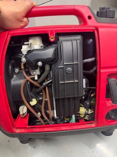 災害用HONDA  インバーター　発電機　EU16i   災害用　低騒音型