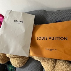 大袋ルイヴィトン・セリーヌショップバッグの画像