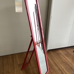 カガミ（赤）【町田市再生家具】1220Aの画像