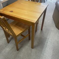 リサイクルショップどりーむ天保山店　No5396 2人掛けダイニングセット　テーブル　椅子二脚　タマリビング　コンパクトで邪魔にならない🎵の画像