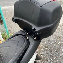 YAMAHA ヤマハ　純正　リアボック３９Ｌ　ス　ステーの画像