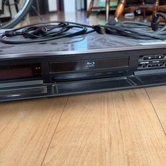 プラズマテレビとBluRayレコーダーの画像