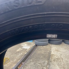 195/65-15ヨコハマスタッドレスタイヤ
の画像