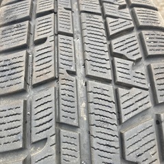195/65-15ヨコハマスタッドレスタイヤ
の画像
