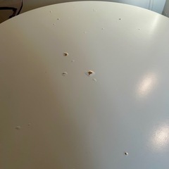 IKEA 丸テーブル ダイニングテーブルの画像