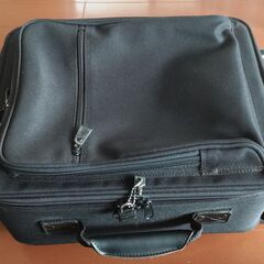 無印良品　スーツケースの画像