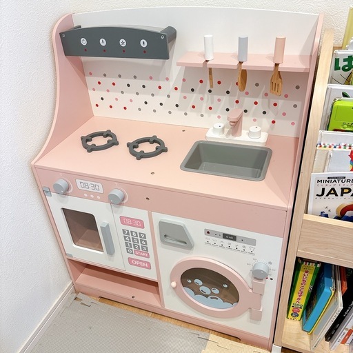 おままごとキッチン　ピンク　木製　洗濯機　電子レンジ　コンロ　可愛い　女の子