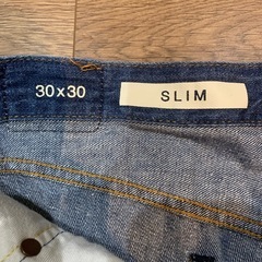 GAP　ダメージデニム　30x30の画像