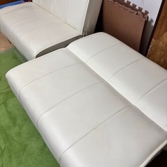 ソファーベッドの画像