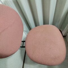 昇降式椅子の画像