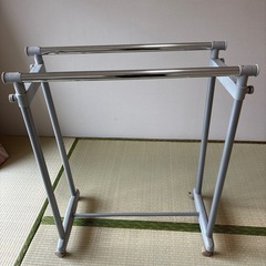 パイプハンガーの画像