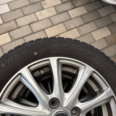 スタッドレスタイヤ軽自動車サイズ4本セットの画像