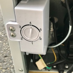 Te126●札幌市内 配達無料●22年製！アイリスオーヤマ IUSD-6B-Wノンフロン冷凍庫 60Lフリーザー●USEDの画像