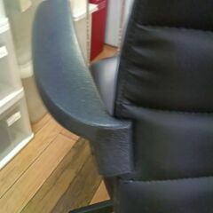 ★ジモティ割あり★  ワークチェア ブラック H108×D59×W65 クリーニング済み TK7764の画像