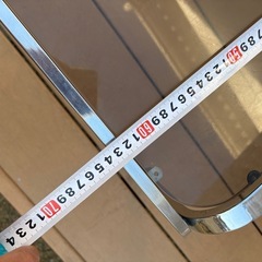 ガラステーブルの画像