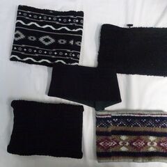 ( E-137 )ネックウォーマー ５つセット Colunbia narifuri WANDERER iHEATなど まとめて まとめ売り マフラー 中古の画像