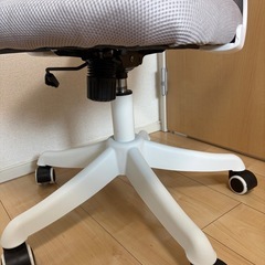 【美品】オフィスチェア グレー　デスクチェアの画像