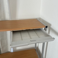 パソコンラックの画像