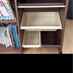 子ども用　本棚　おもちゃ収納の画像