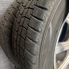 スタッドレスタイヤ 4本セット  185/60R15の画像