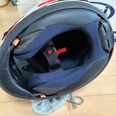 引き取りの方が決まりました！新品アライ　ヘルメットの画像