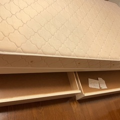 シングルベッドの画像