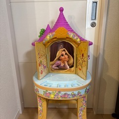 ラプンツェルドレッサーの画像