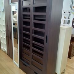 ★ジモティ割あり★ ニトリ 扉付き本棚 ダークブラウン H183×D35×W90 クリーニング済み TK7768の画像