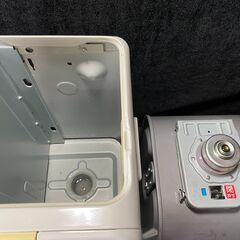 決まりました！★コロナ 石油ファンヒーター FH-G4616BY(W) ホワイト 2016年製 木造 12畳まで コンクリート 17畳まで よごれま栓 7.2Lタンク 動作品 現状品 の画像