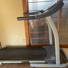 電動ランニングマシーンの画像