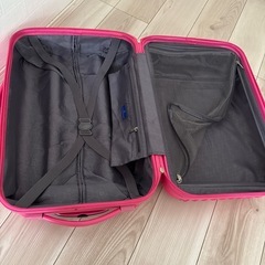 キャリーケース　スーツケース　旅行の画像