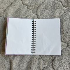 子供　シール帳の画像