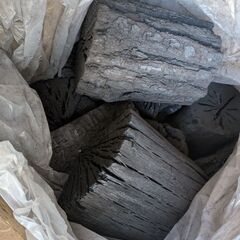 木炭　6kg 　開封済みの画像