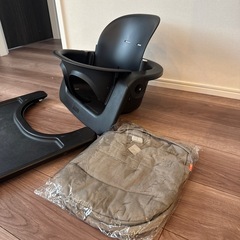 ストッケ　ベビーチェアの画像