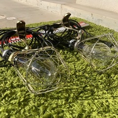 仮設電球２点セットの画像