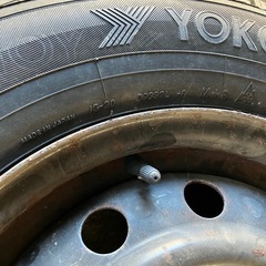 ヨコハマ　スタッドレス　アイスガード　185/70R14 88Q の画像