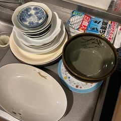 食器 計19枚の画像