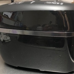 ⭐️25年製⭐️炊飯器　圧力IHたきたて　の画像