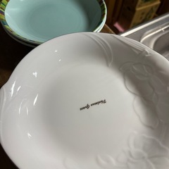 差し上げます！お皿など50枚ほどの画像