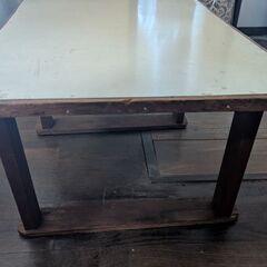 ローテーブル　幼児机　手づくりの画像