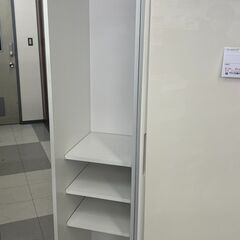 ★リユースのサカイ千葉中央店★  ワードローブ ホワイト H200×D60×W100 クリーニング済み TC5877の画像