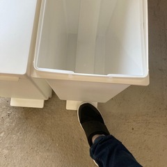 ゴミ箱の画像