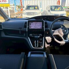 H28年式　セレナ　ハイウェイスタープロパイロットEDT　純正9インチナビ　フリップダウンの画像