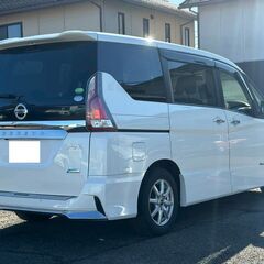 H28年式　セレナ　ハイウェイスタープロパイロットEDT　純正9インチナビ　フリップダウンの画像