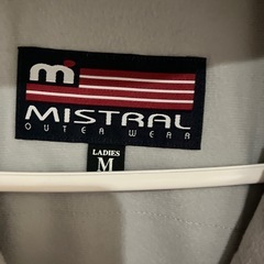 ミストラル　
スキーウエアーの画像