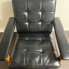 カリモク アンティークチェア 1人用 レザー　の画像