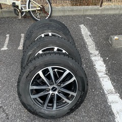 アルミホイール15インチスタッドレス　
バリ溝の画像