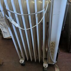 デロンギ　オイルヒーターの画像